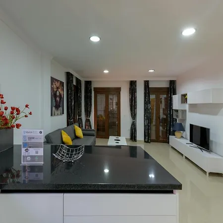 Apartamento Apartamento Céntrico Sibarys - 2 Dormitorios- Calle Pintada Nerja